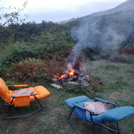 Rum i privatbostad Farm Zeko Gjirokastër